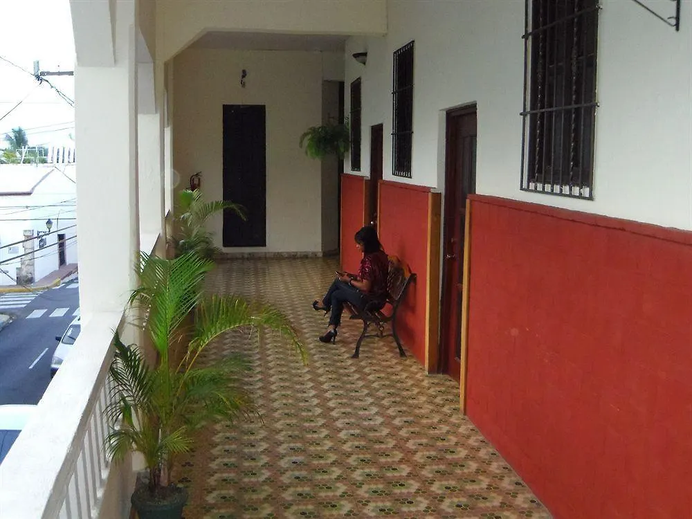 Paseo Colonial Aparthotel Santo Domingo 0*,